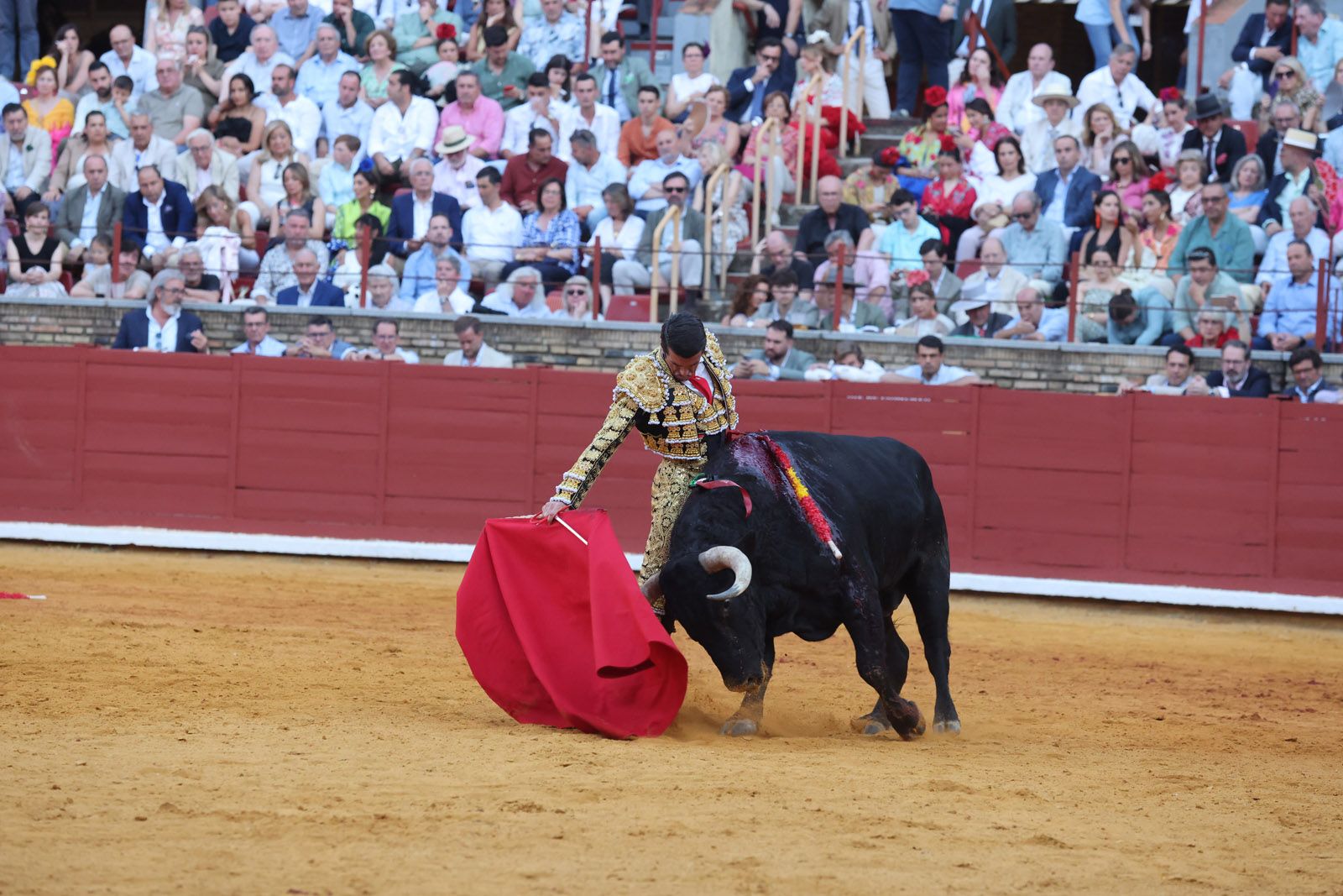 Migie Ángel Perera sale a hombros de Los Califas