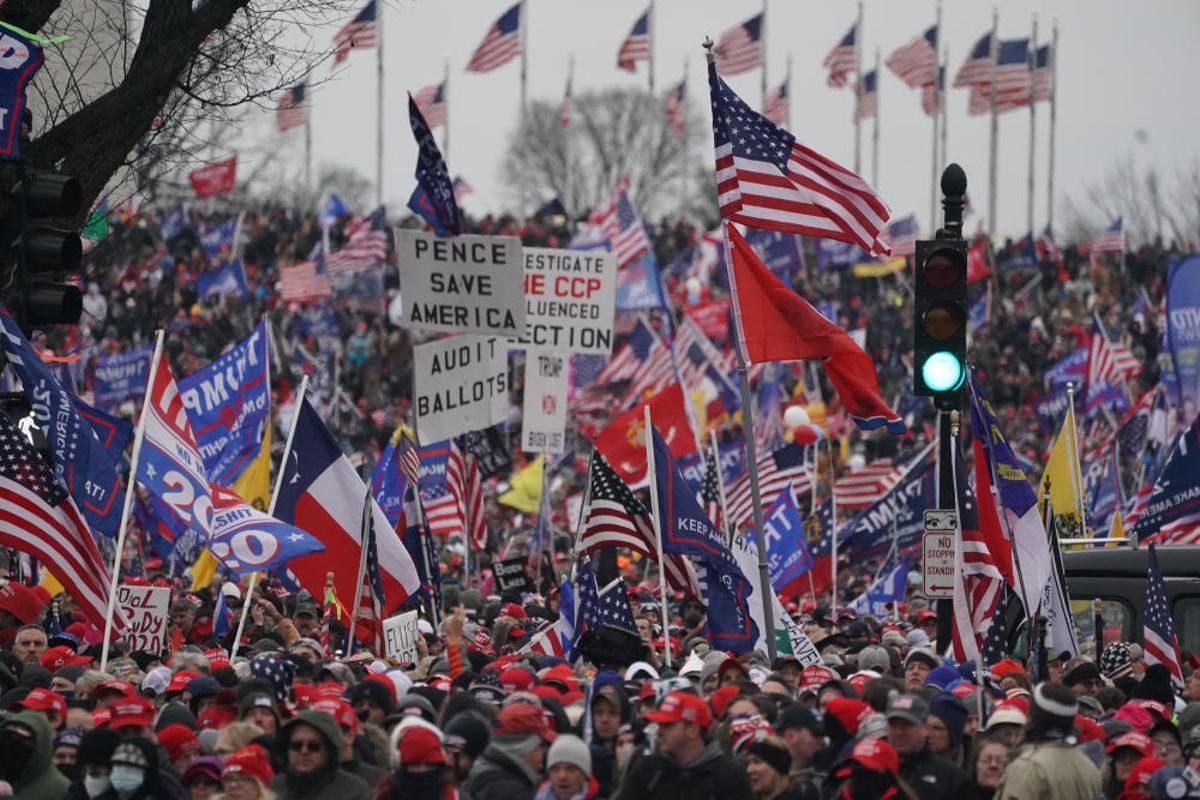 Una torba de seguidors de Trump assalta el Capitol