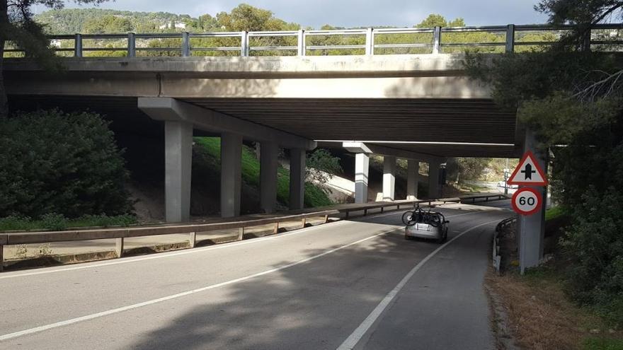 Puente de la carretera de Andratx, entre Sant AgustÃ­ y GÃ©nova, donde ha ocurrido el accidente mortal.