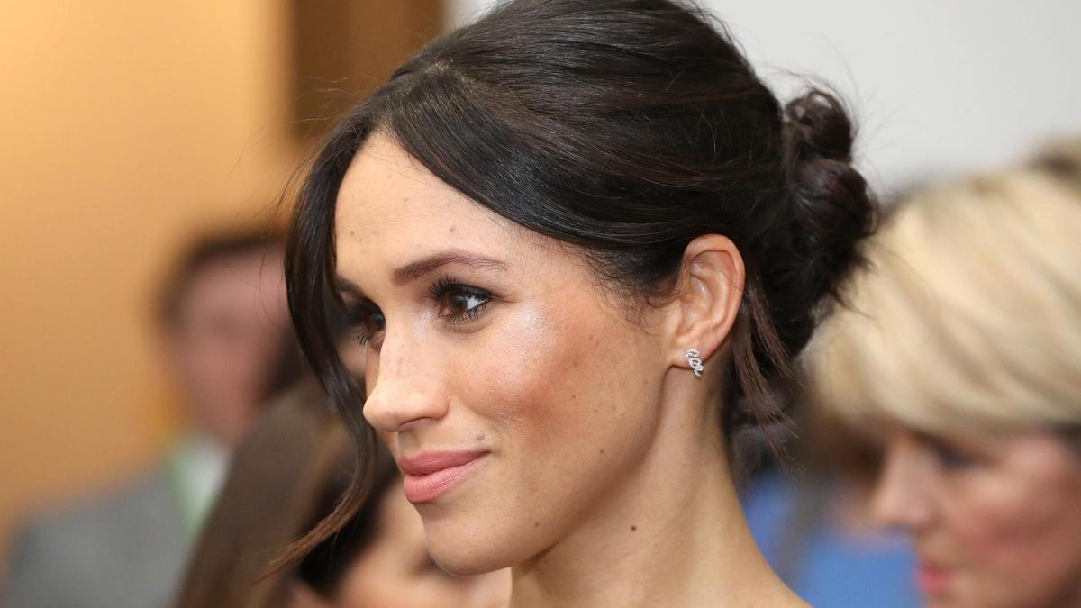 Meghan Markle en una recepción de la sociedad aeronáutica de Londres