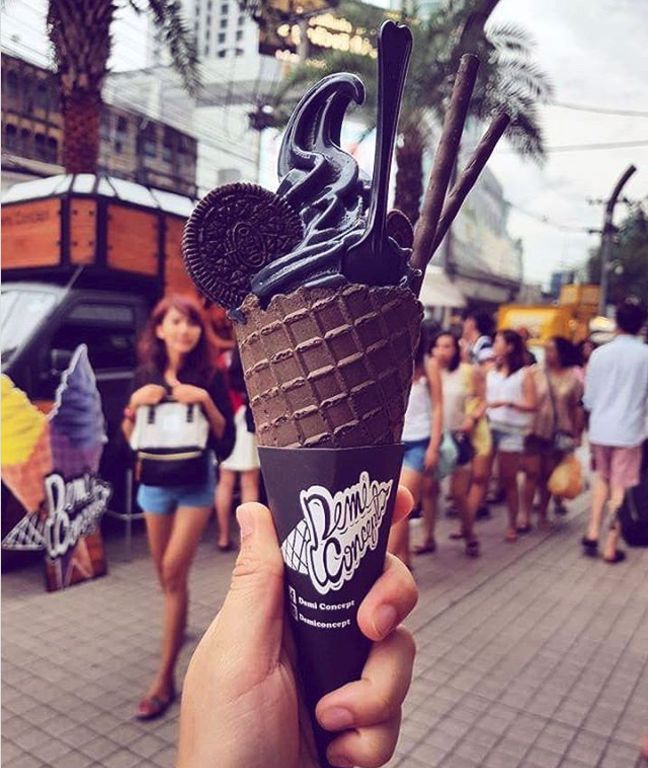 Helado negro en Demi Concept