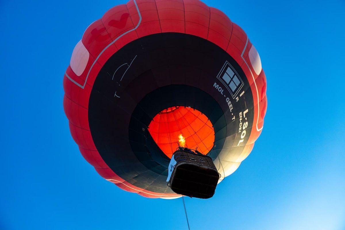 Ibiza Balloon Festival 2025, un espectáculo único / Andrea Rivi