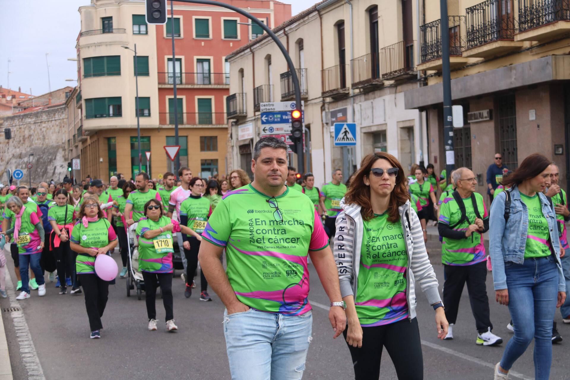 GALERÍA | Búscate en la carrera "Mucho x Vivir" contra el cáncer en Zamora