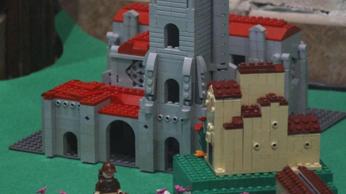 Los Legos® invaden Los Prados en Navidad - La Nueva España