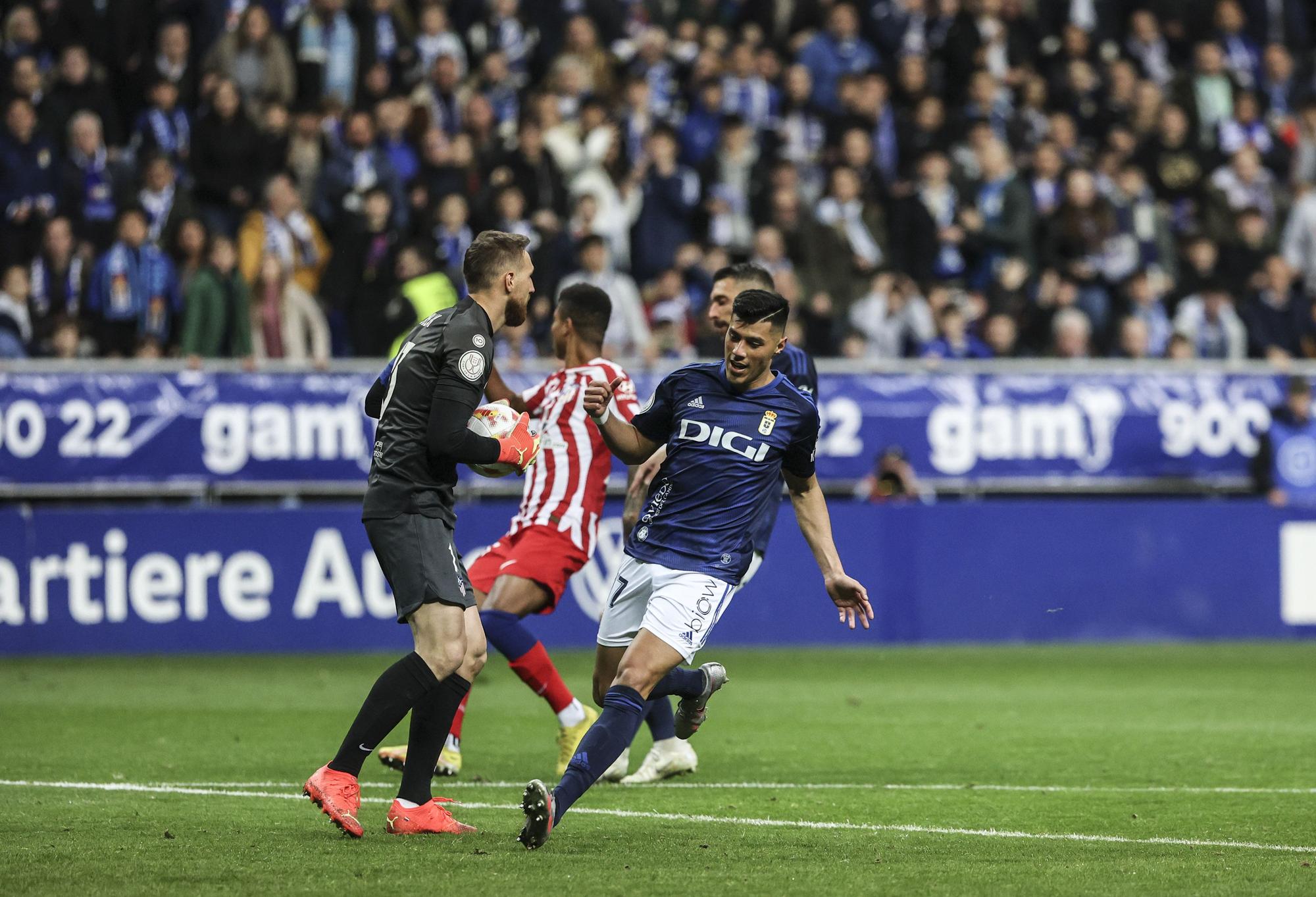 En imágenes: así fue el duelo copero entre el Real Oviedo y el Atlético de Madrid