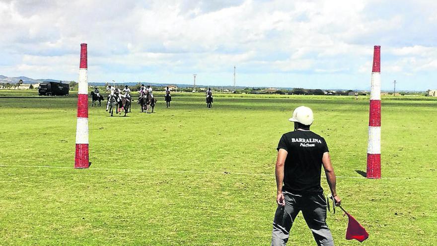 Desde hace ya varios años en Campos juegan a polo en sa Barralina.