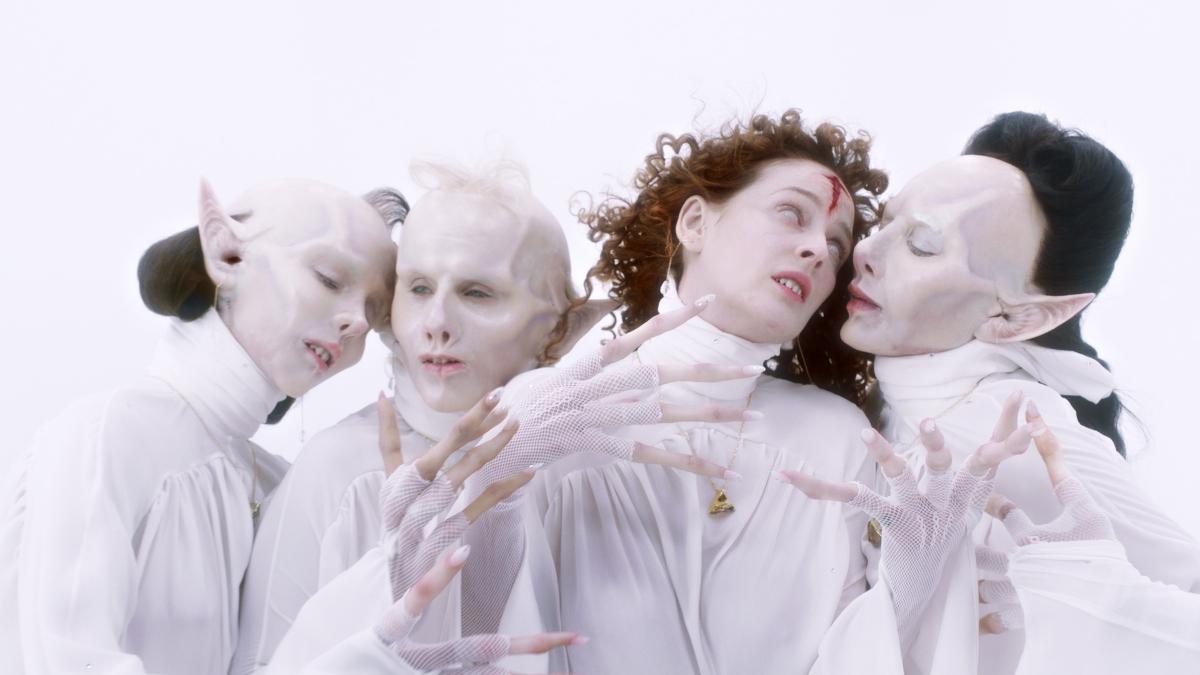 Leticia Dolera, Carolina Rubio, Ana Polvorosa y Mariola Fuentes, en 'Silencio'