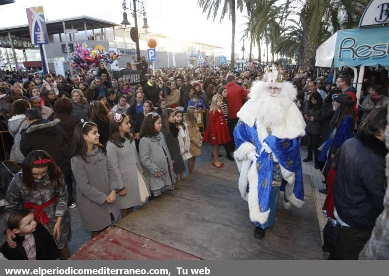 Los Reyes Magos repartieron regalos e ilusiones en Castellón