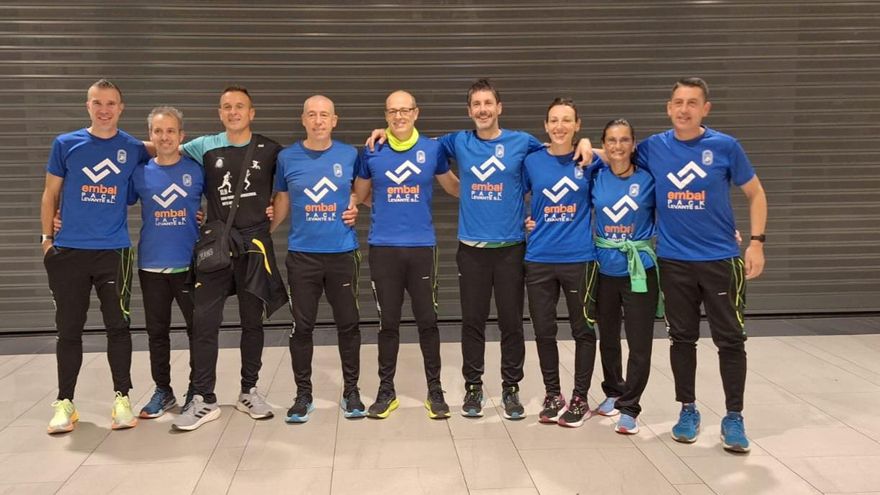 Corredores y corredoras de Tavernes en la 44ª edición del Maratón Trinidad Alfonso Zurich