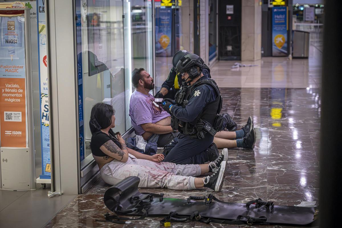 Simulacro de atentado terrorista en la estación de Sants