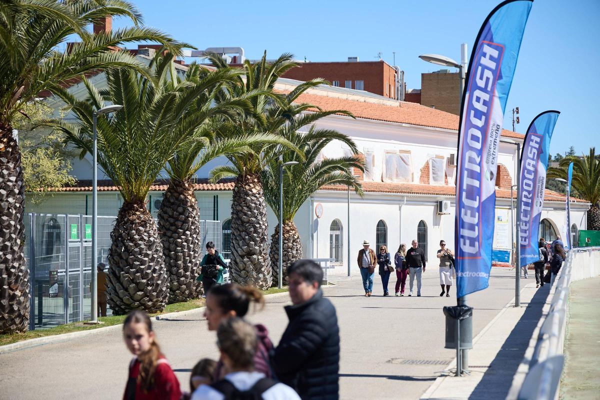 FOTOGALERÍA. Ambiente en Cáceres en la Copa de España de Escalada