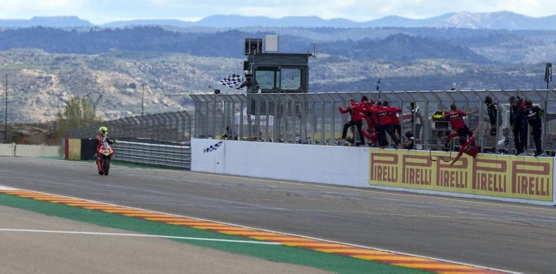 Álvaro Bautista logra el triunfo en Motorland