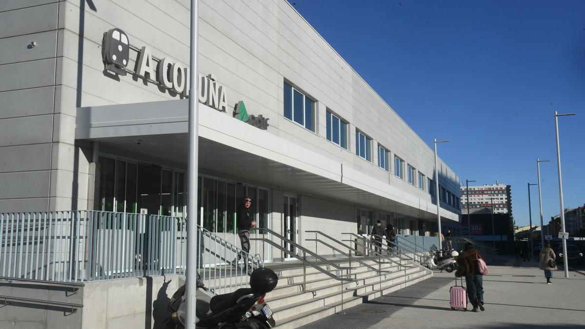Estacion de tren edificio provisional de A Coruña.