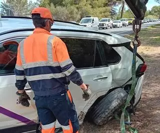 Dos heridos en un accidente entre dos vehículos cerca del cruce de los Cazadores