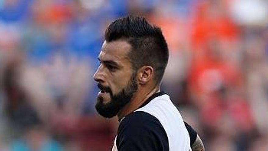 Negredo se despide de la afición