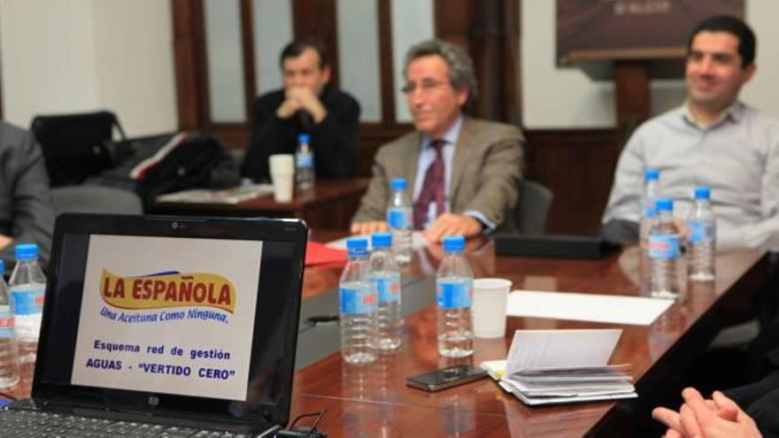 Imagen de la presentación del plan de La Española a los responsables municipales de Alcoy