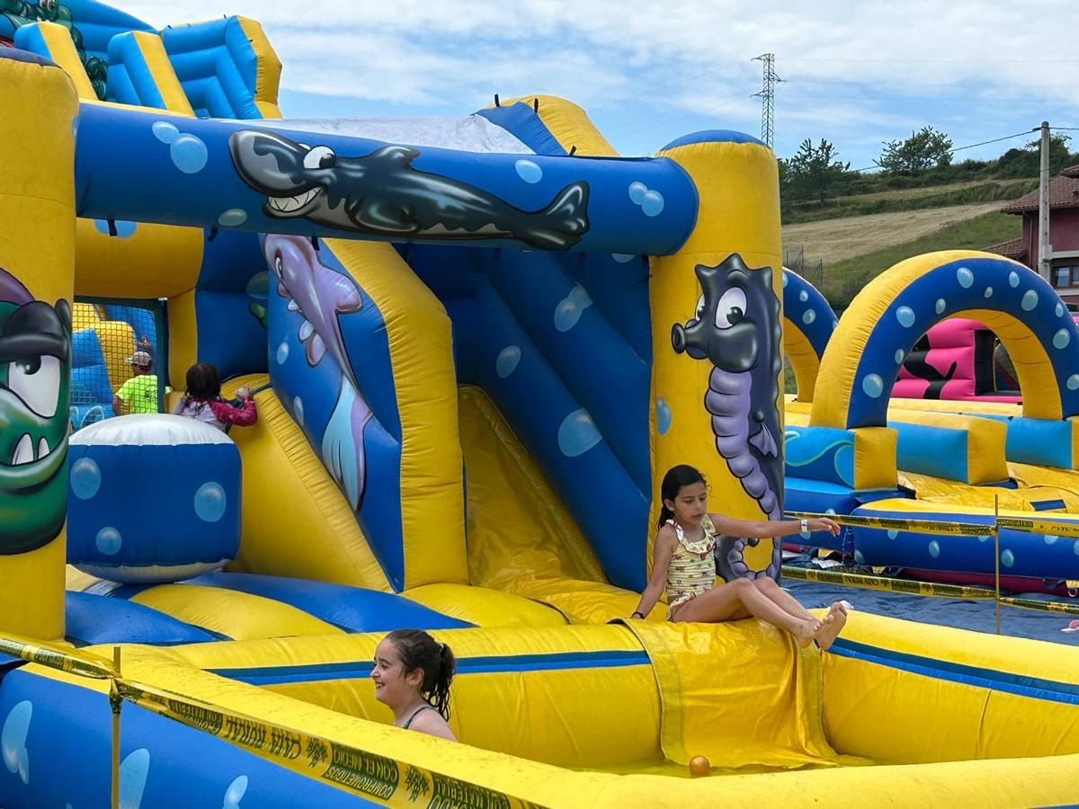 EN IMÁGENES: Molleda se da un chapuzón por el día grande de sus fiestas patronales