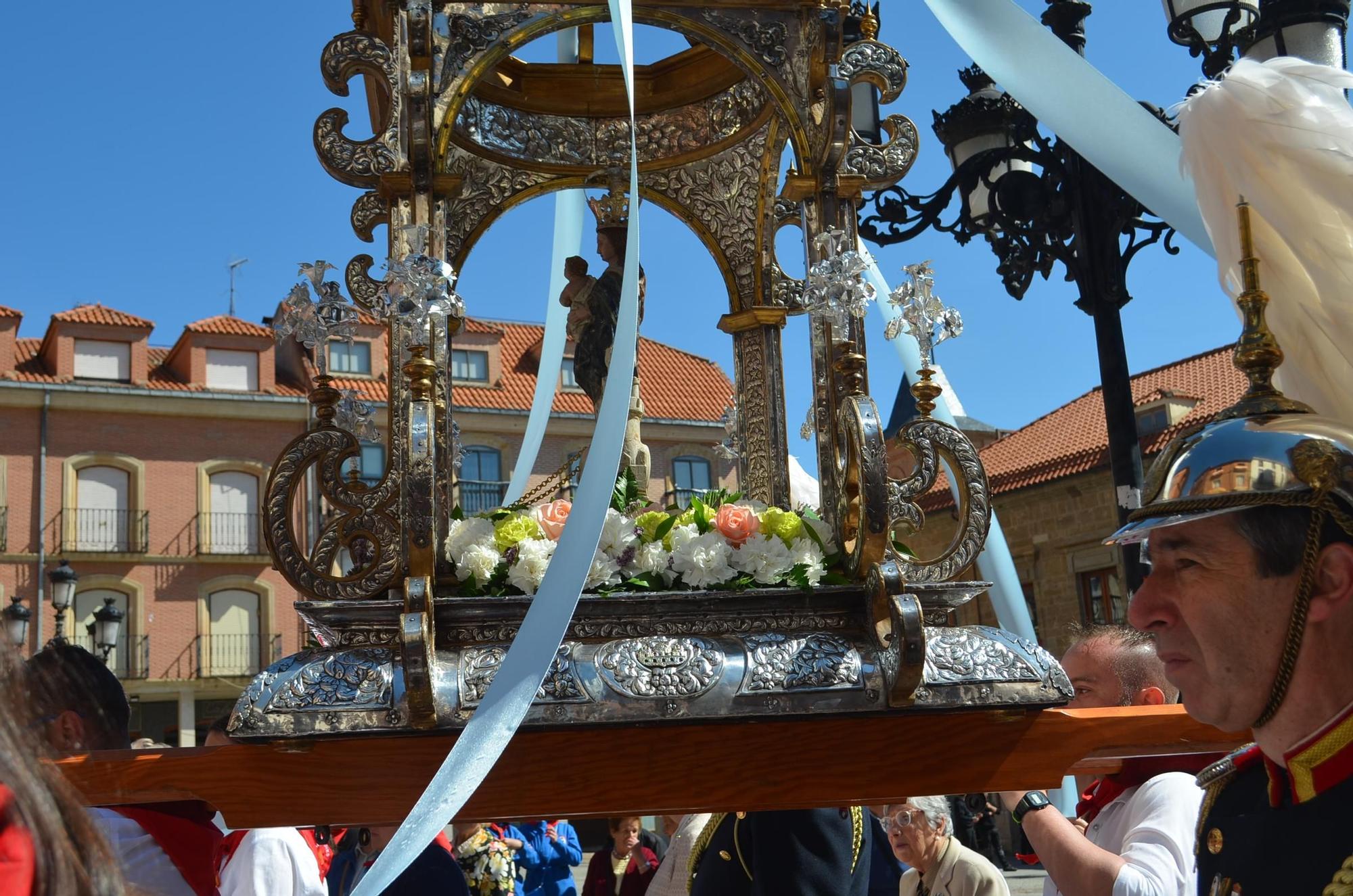 GALERÍA | La Procesión de La Veguilla de Benavente, en imágenes