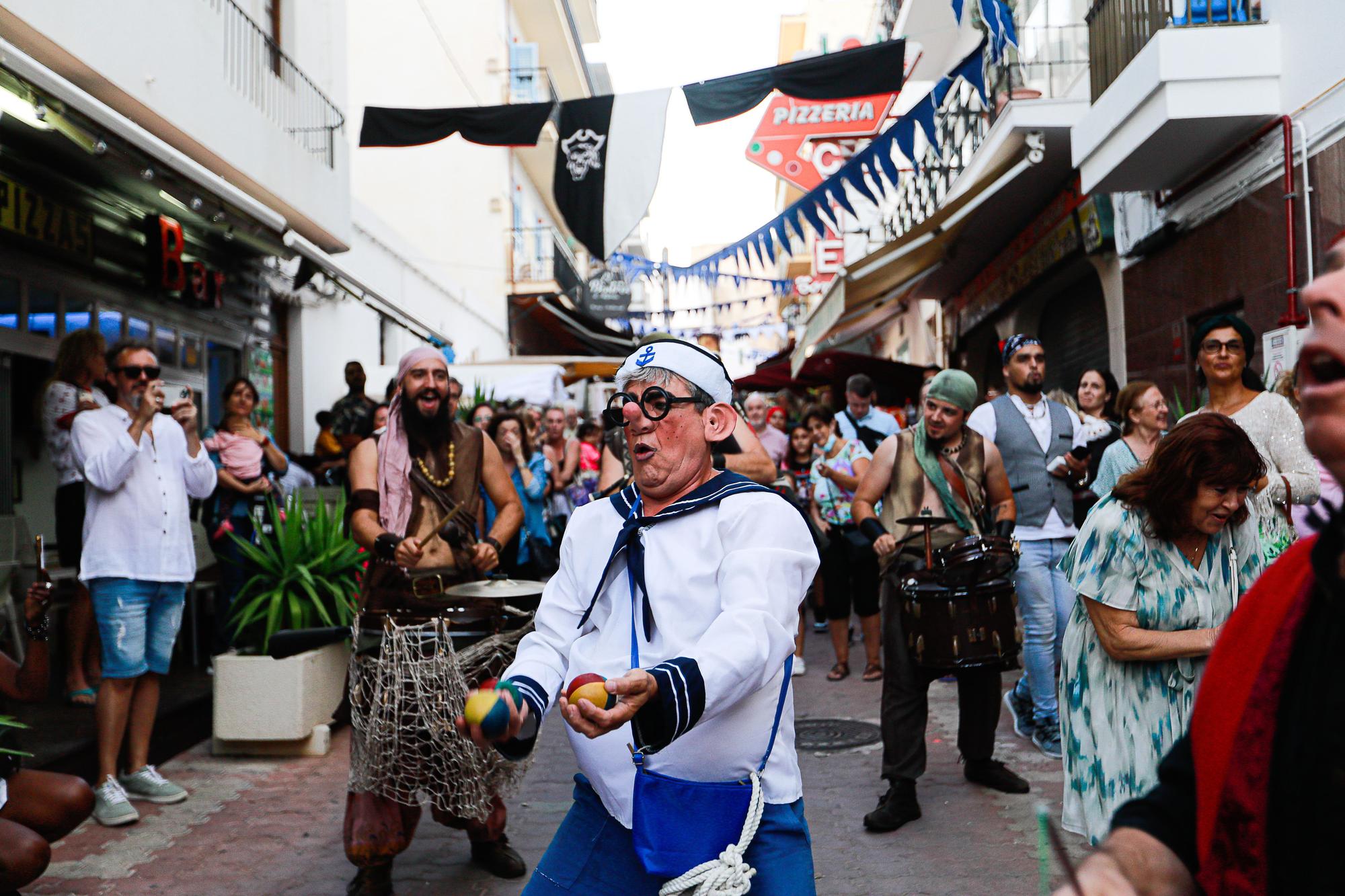 Las imágenes de la primera jornada de la Fira Marinera Medieval de Sant Antoni