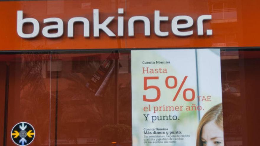 Bankinter permitirá retirar dinero gratuitamente en sus cajeros