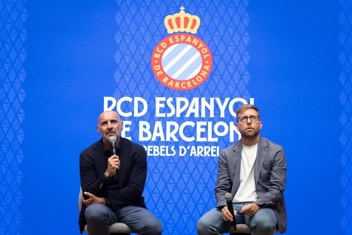 Monchi, durante su comparecencia ante los medios