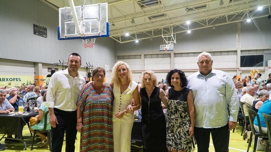 Mompó asiste al homenaje de Meliana a sus mayores: “Es muy difícil estar a la altura de la generación que levantó nuestro país”