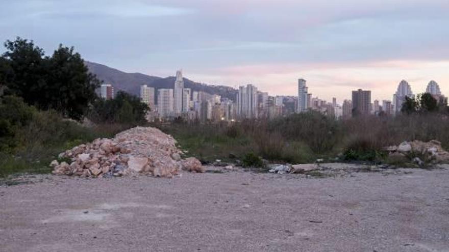 Imagen tomada ayer de los terrenos donde está previsto que se instale el rastro.