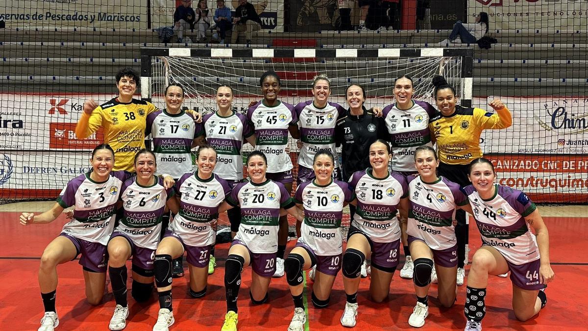 Las jugadoras del Costa del Sol Málaga celebran una victoria.