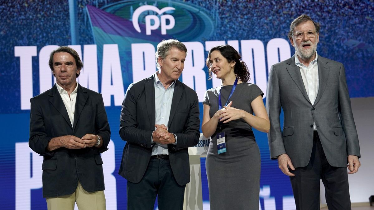 José María Aznar, Alberto Núñez Feijóo, Isabel Díaz Ayuso y Mariano Rajoy, en el cierre del Congreso del PP.
