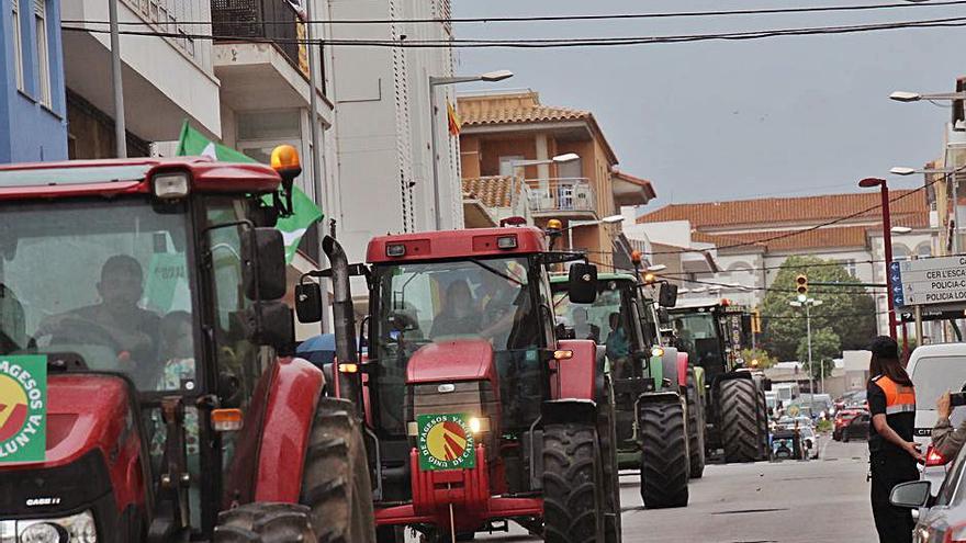 L’acte final i els parlaments es van haver de posposar per la intensa pluja que va caure. | ACN