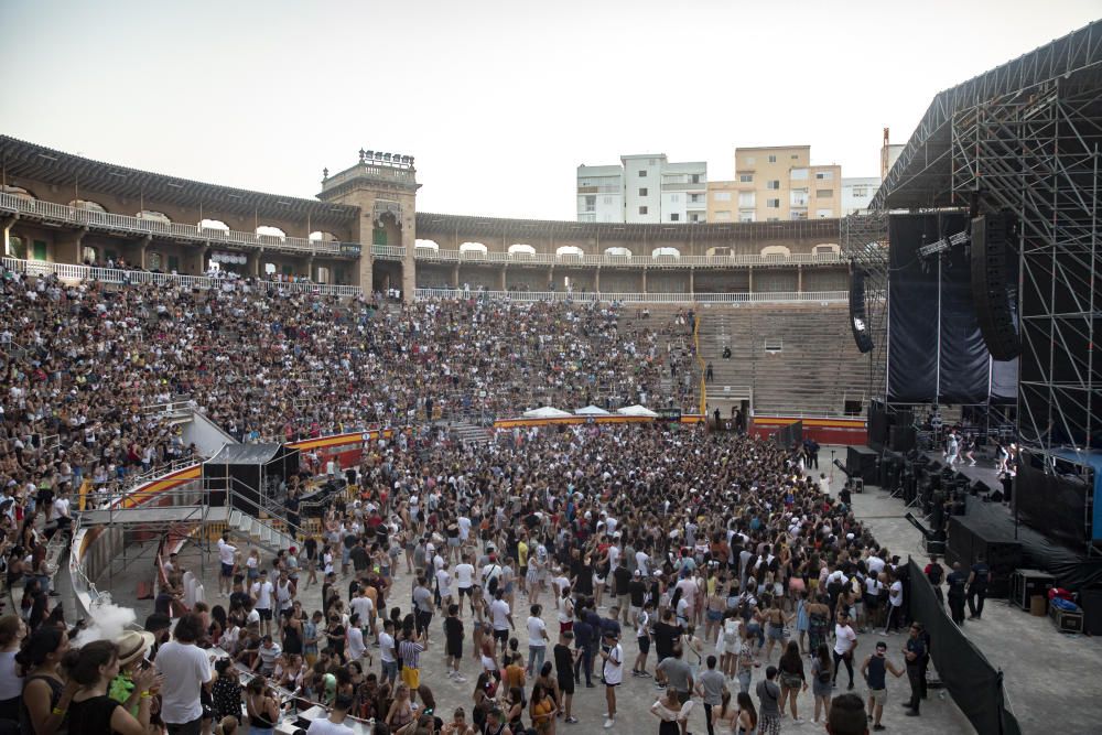 Festival de reguetón en Plaza de toros.