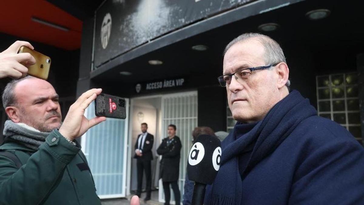 Fede Sagreras, presidente de la Agrupació de Penyes Valencianistes, en la Junta de diciembre de 2022