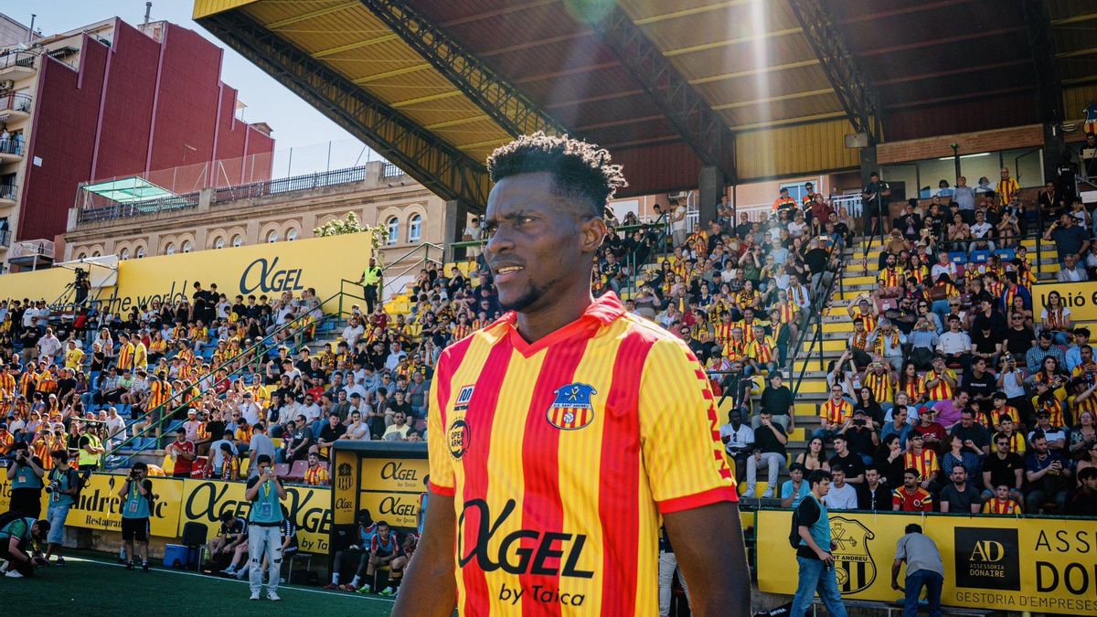Saturday, nuevo jugador del Lorca