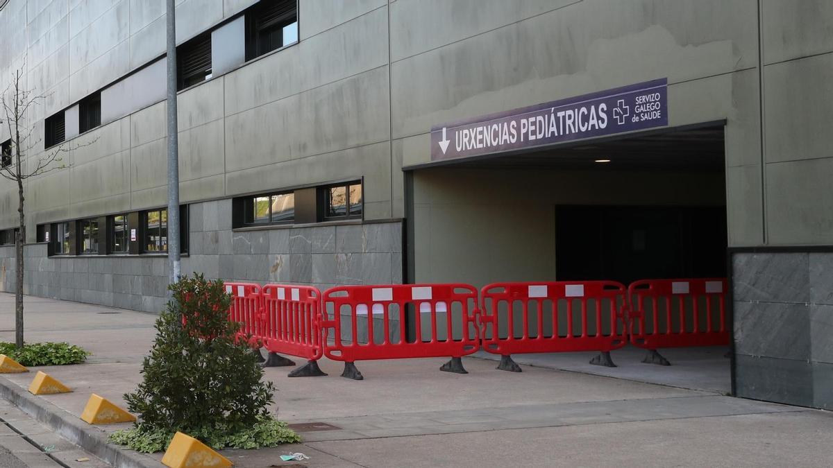 Acceso a las Urgencias pediátricas del Álvaro Cunqueiro.