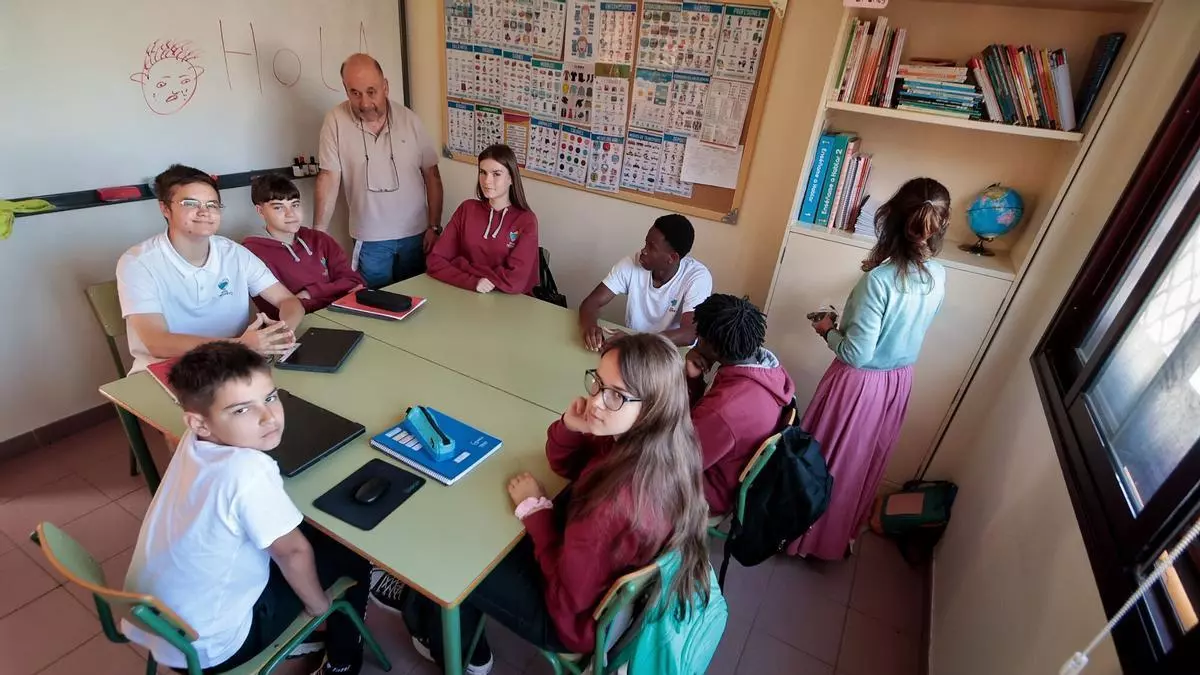 El instituto de premio en el que todos tienen un lugar: jóvenes migrantes encuentran en el IES El Médano un hogar