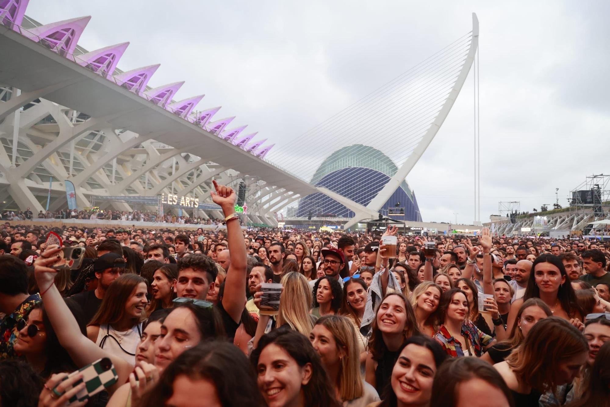 Si has ido al Festival de les Arts, búscate en nuestra galería de fotos