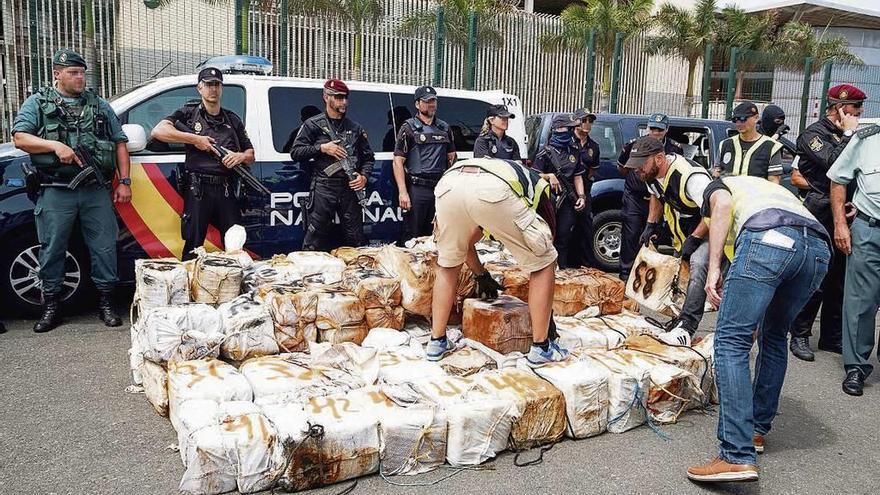 El último gran alijo interceptado a narcos gallegos, 2.700 kilos en la &#039;operación Barranca Bermeja&#039;.