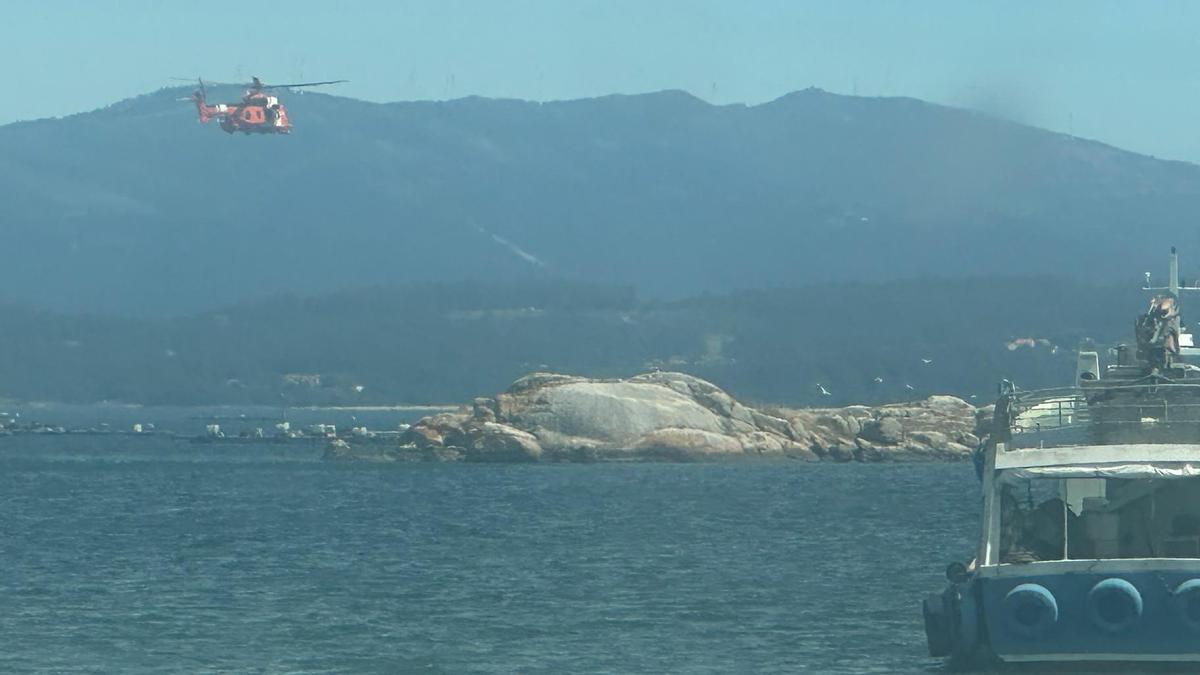 El helicóptero de Salvamento Marítimo, esta mañana.