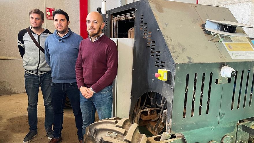&#039;Sergius&#039;, el tractor robótico sin conductor desarrollado por la UCO para trabajar en el olivar