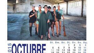 Mireia Boya (CUP) vestida de guardia civil para el calendario de su pueblo en el 2015.