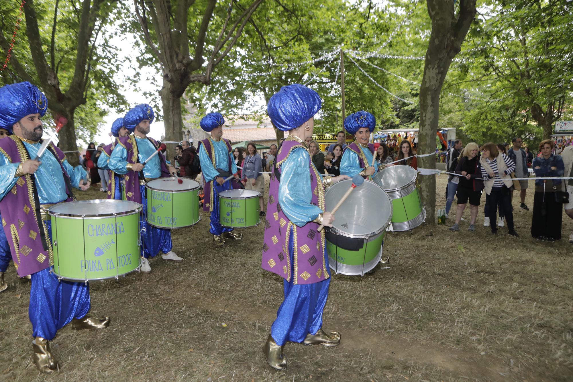 En imágenes: Castiello pone color a sus fiestas con disfraces