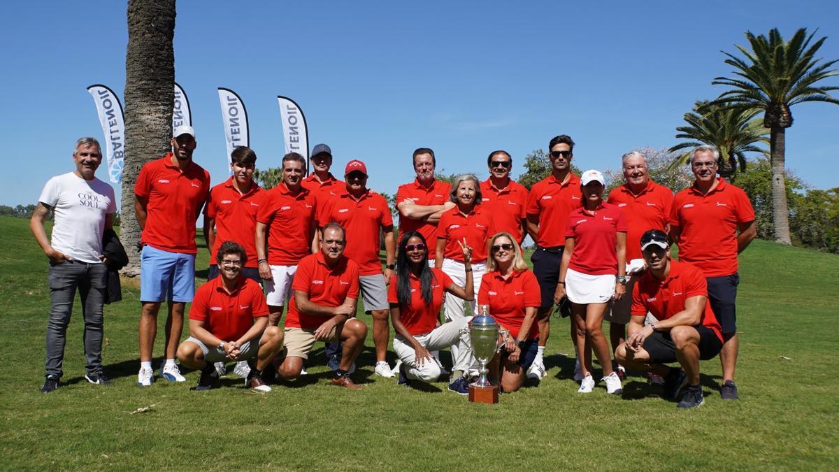 Equipo de Fepamic que participó en el torneo solidario.