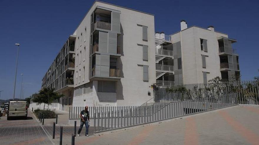 La Junta calcula que en Andalucía hay 185 viviendas protegidas que no han sido ofrecidas a los registros municipales. En la imagen, una promoción de vivienda protegida en Soliva.