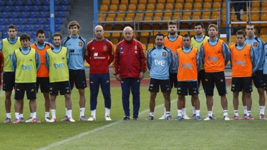 Minuto de silencio de la Roja por Preciado