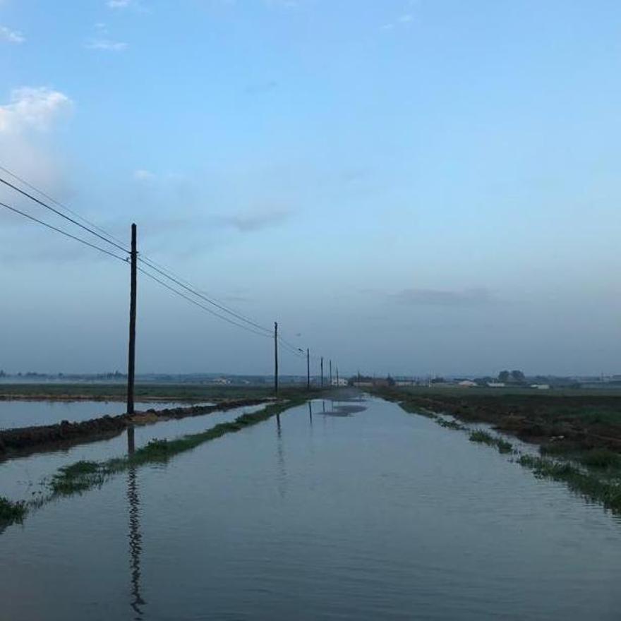 El “camino viejo” de Villaralbo, inundado tras la tormenta