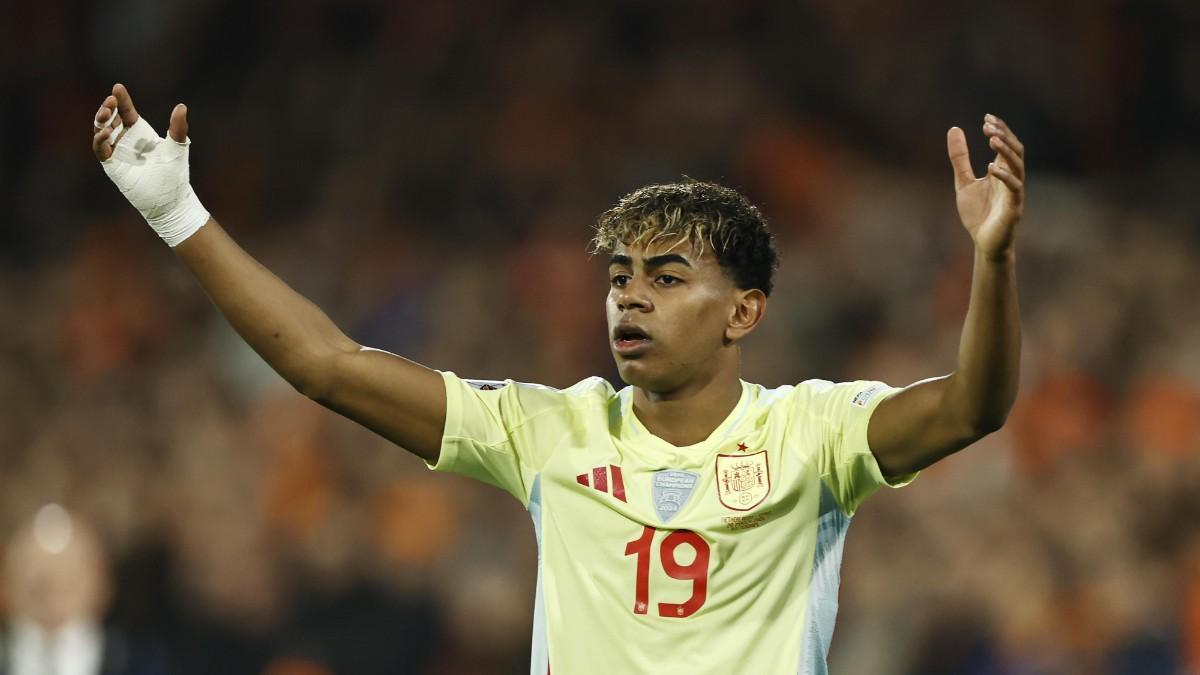 Lamine ante Holanda