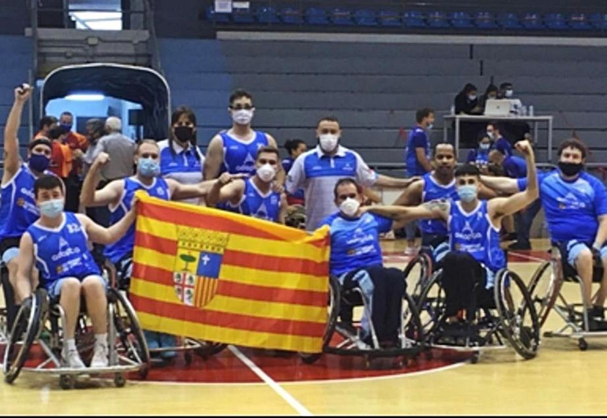 El Épila de Tercera División disputó la previa de la Copa del Rey.