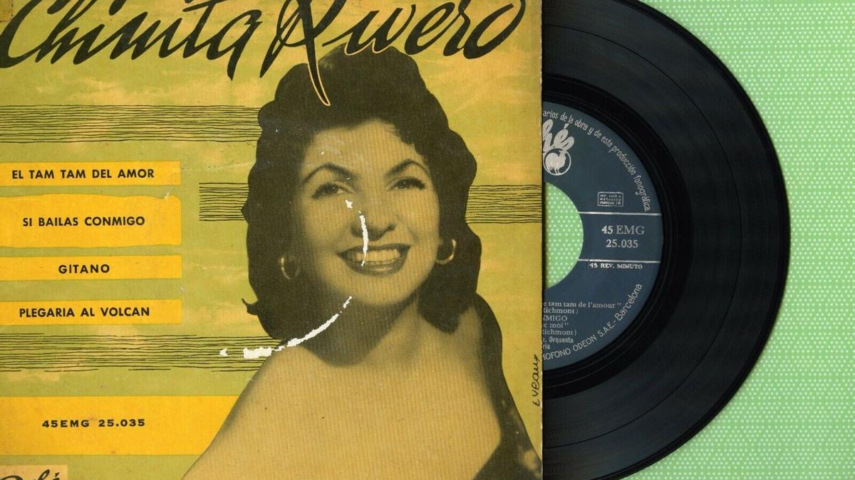 Conchita Rivero en un disco de 1957.
