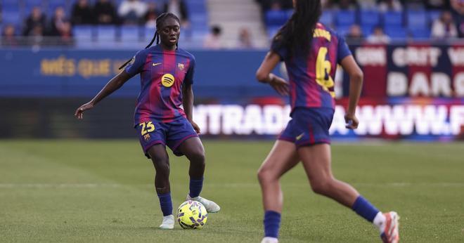 Aïcha, la vallesana que vol conquerir el lateral del Barça