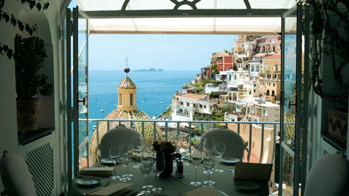 El hotel Le Sirenuse
ofrece a sus huéspedes
una de las mejores
panorámicas de
Positano, histórico